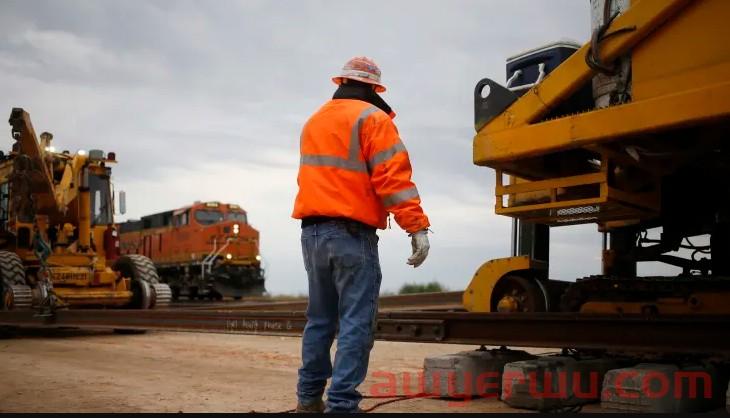 全美铁路罢工或将开始，预计每天损失20亿美金 第2张